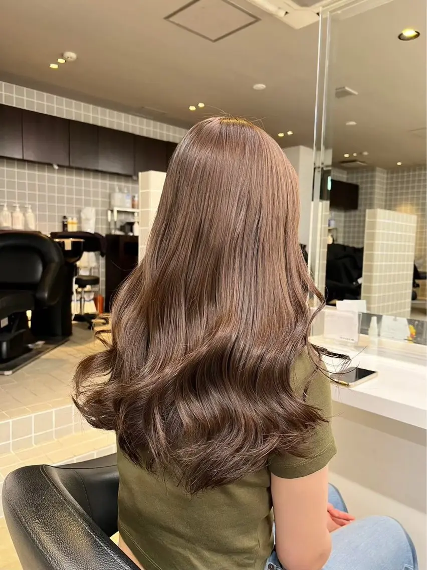 ロング カラー ベージュカラー ブリーチ 透明感カラー ダブルカラー ピンクカラー ダブルカラー/🐻 ベージュ/ピンクのヘアスタイル