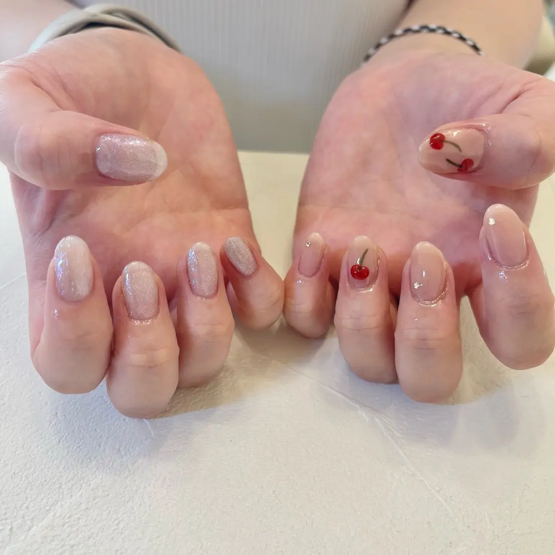 ネイル Elegancia. Hiromiのネイルデザイン