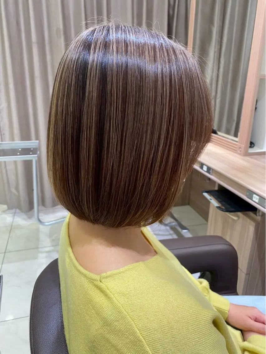 ミディアム カラー ベージュカラー ハイライトカラー ハイライト カット 三川 洋樹のヘアスタイル