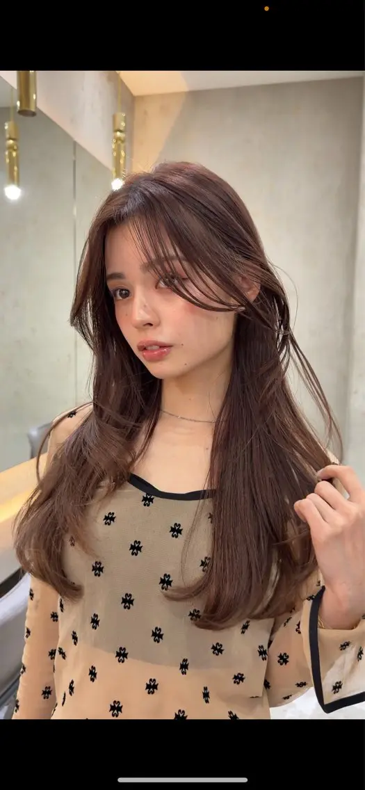 ロング カット ヘアカラー トリートメント 透明感ヘアカラー chiharuのヘアスタイル