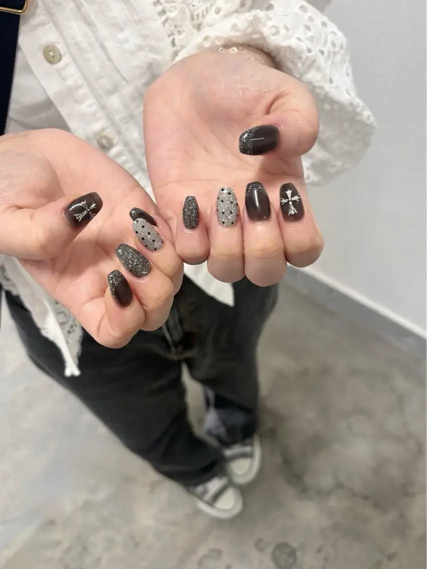 ネイル ドット 持ち込み nail room aru.のネイルデザイン