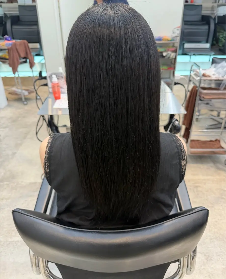 セミロング カラー fifth 杉野 ひなたのヘアスタイル