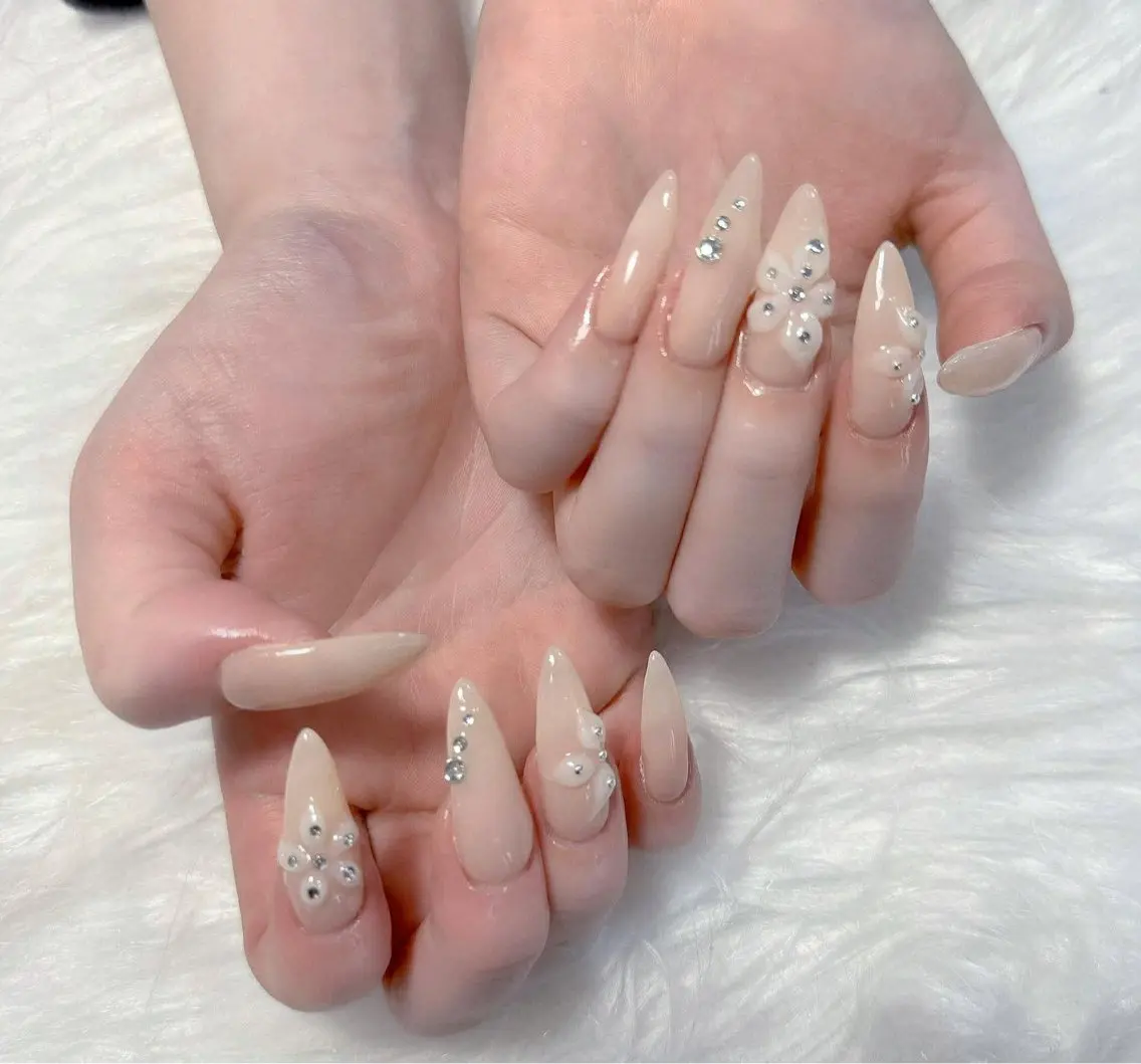カラー Rin Hana Nailのネイルデザイン