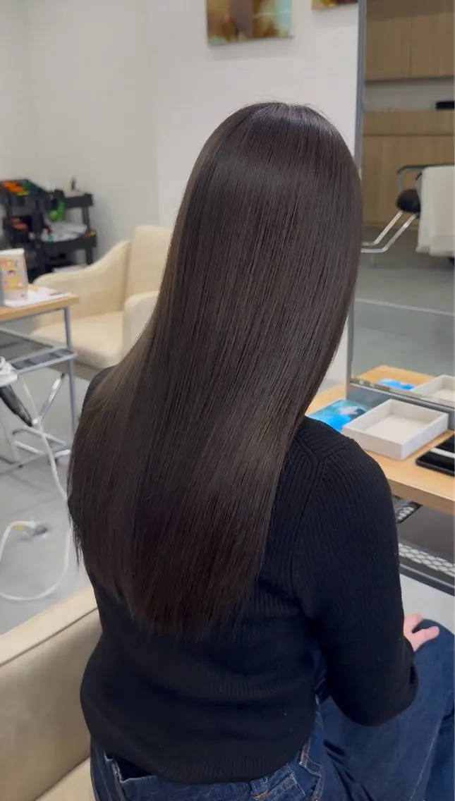 ロング 髪質改善 トリートメント 浅見 茉美のヘアスタイル
