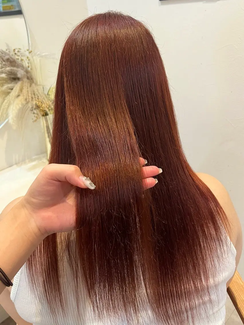 ロング カラー レッドカラー 🦋Yui🦋透明感 /ベージュ/Wカラーのヘアスタイル