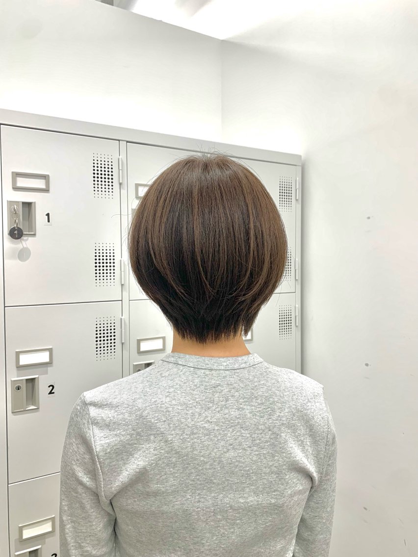 ショート カラー ショートヘア カット ヘアカラー ヘッドスパ 本格ヘッドスパ🌴 ×ヘア　佐藤のヘアスタイル