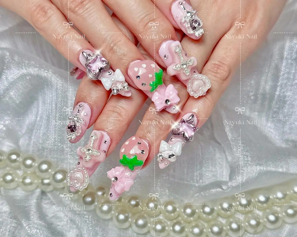 ネイル ナユキNA.YUKI 池袋店のネイルデザイン