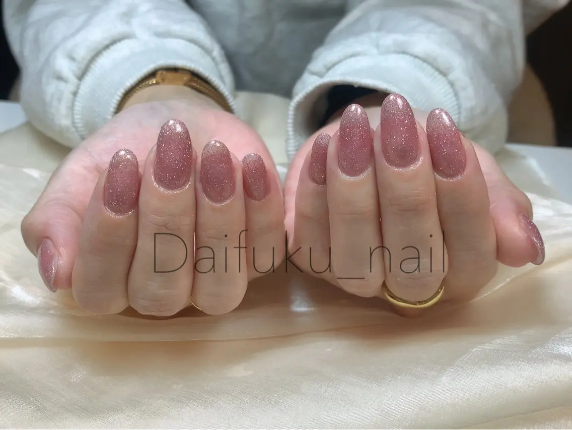 ミディアム ハンドネイル Daifuku nailsのネイルデザイン