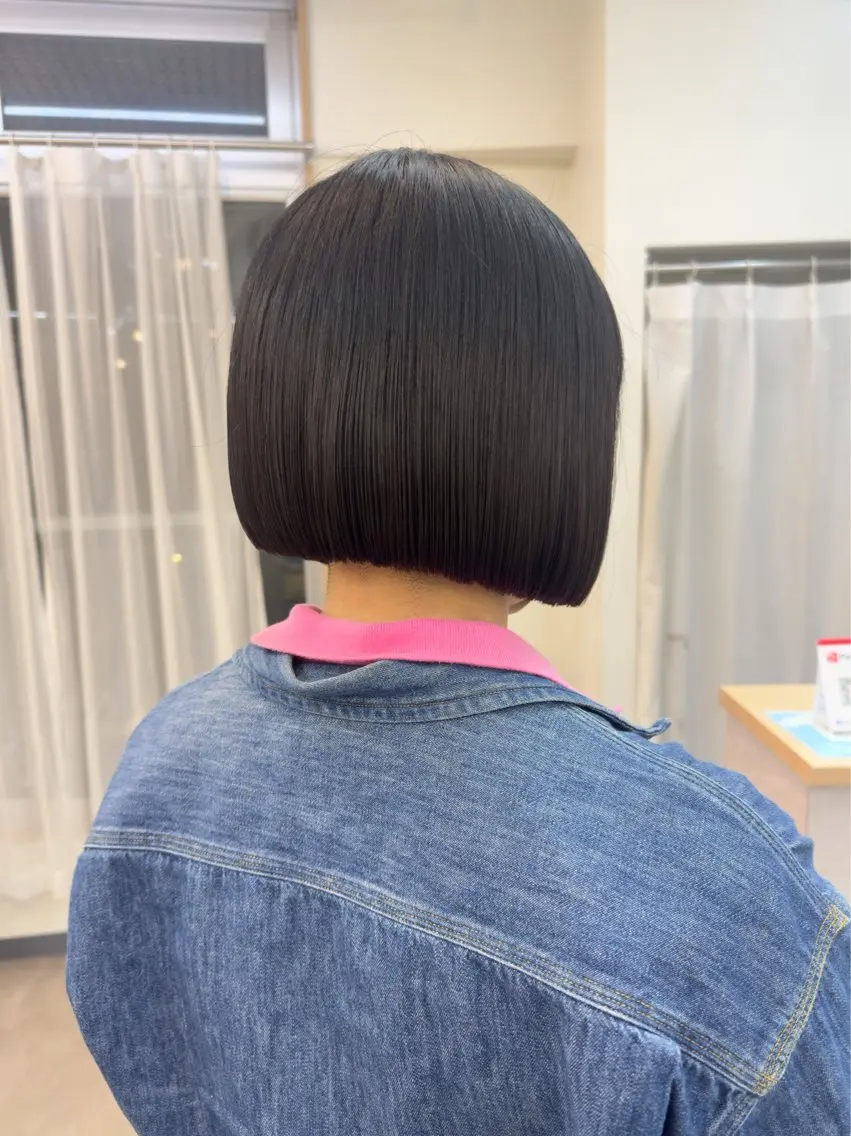 ショート カラー カット ヘアカラー トリートメント レイヤー/顔周り /いいぬまみかのヘアスタイル