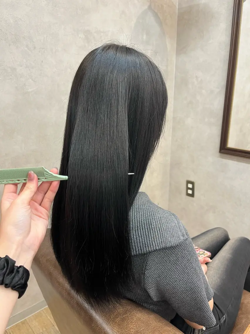カラー ハイトーンカラー ヘアカラー utari Yuraのヘアスタイル
