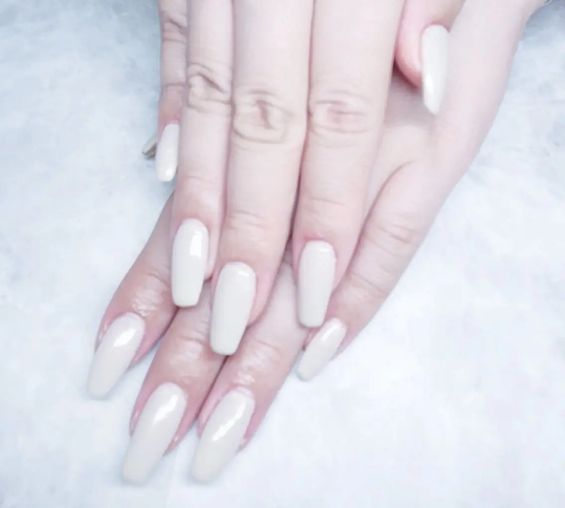 ネイル ワンカラーネイル Re:luana  nailのネイルデザイン
