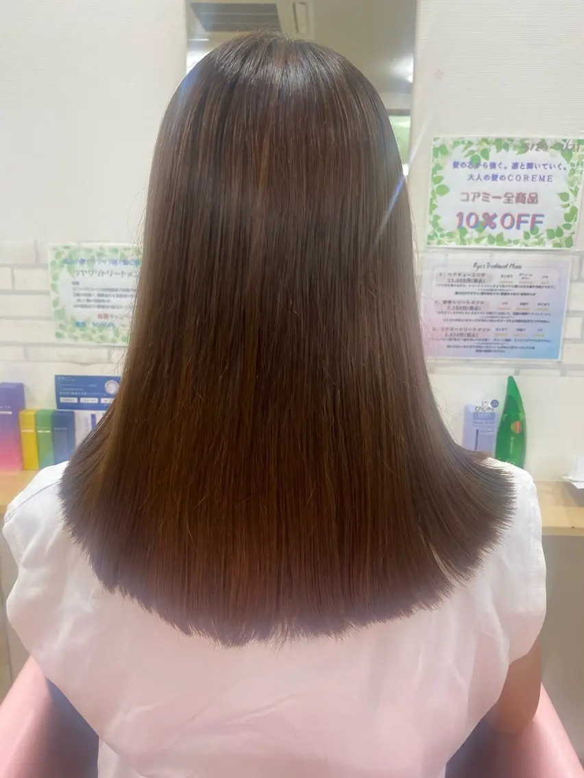 セミロング 徳永 嘉希のヘアスタイル