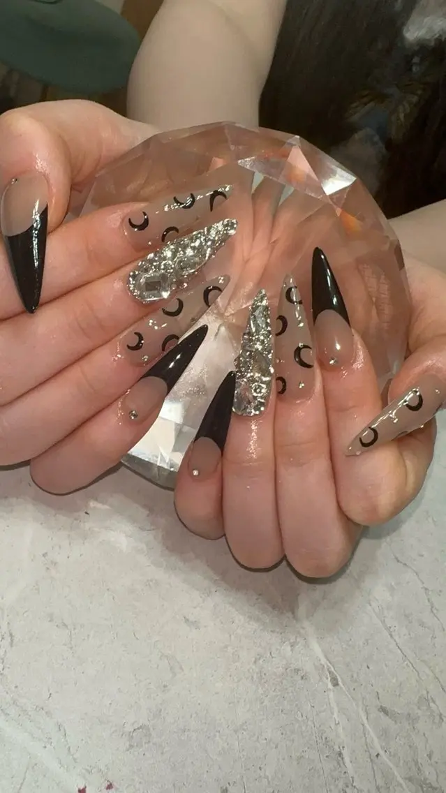 ネイル フレンチネイル ハンドネイル with nail.のネイルデザイン