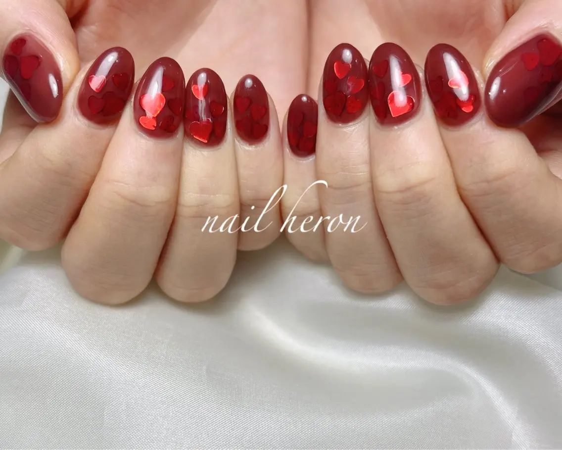 ネイル ハート ホログラムネイル ハンドネイル saki_ nail heronのネイルデザイン