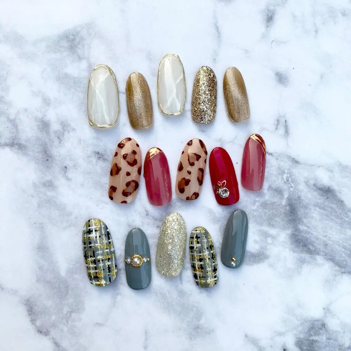ネイル マグネットネイル ミラーネイル ハンドネイル Nailsalon ARKαのネイルデザイン