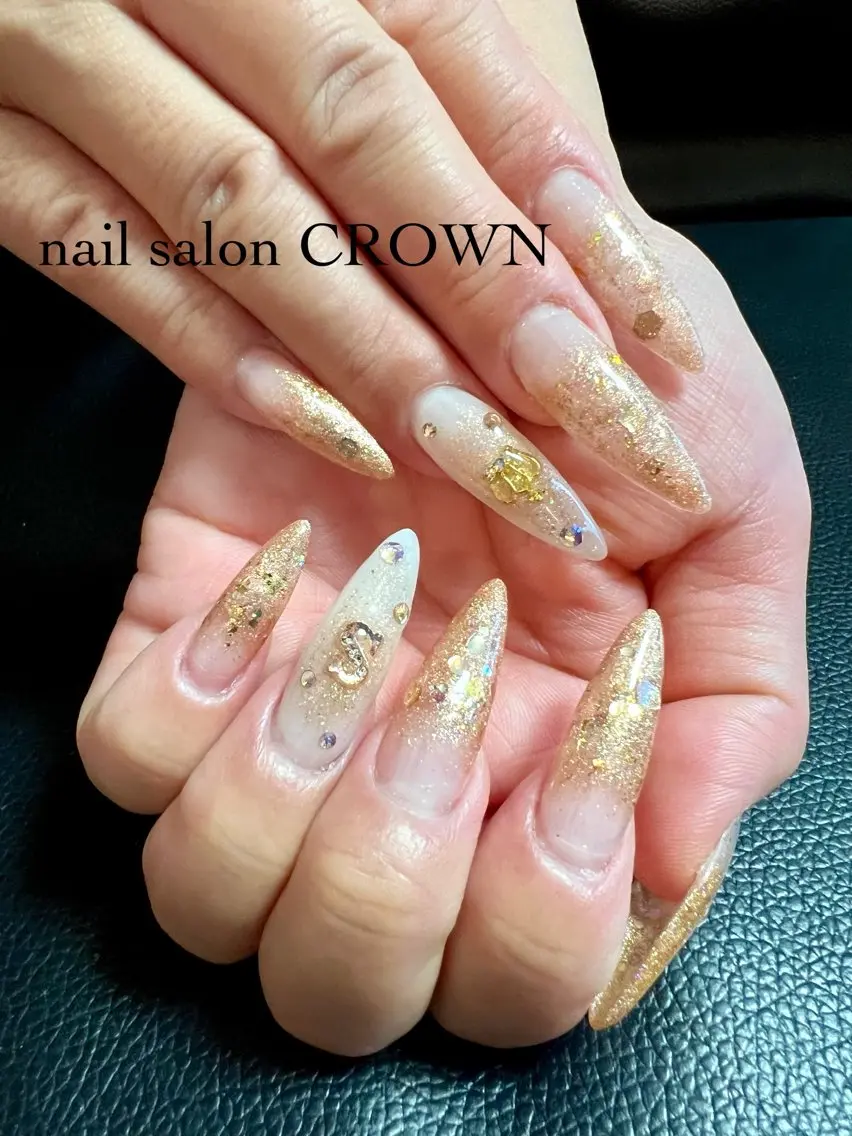 ネイル nail salon CROWNのネイルデザイン