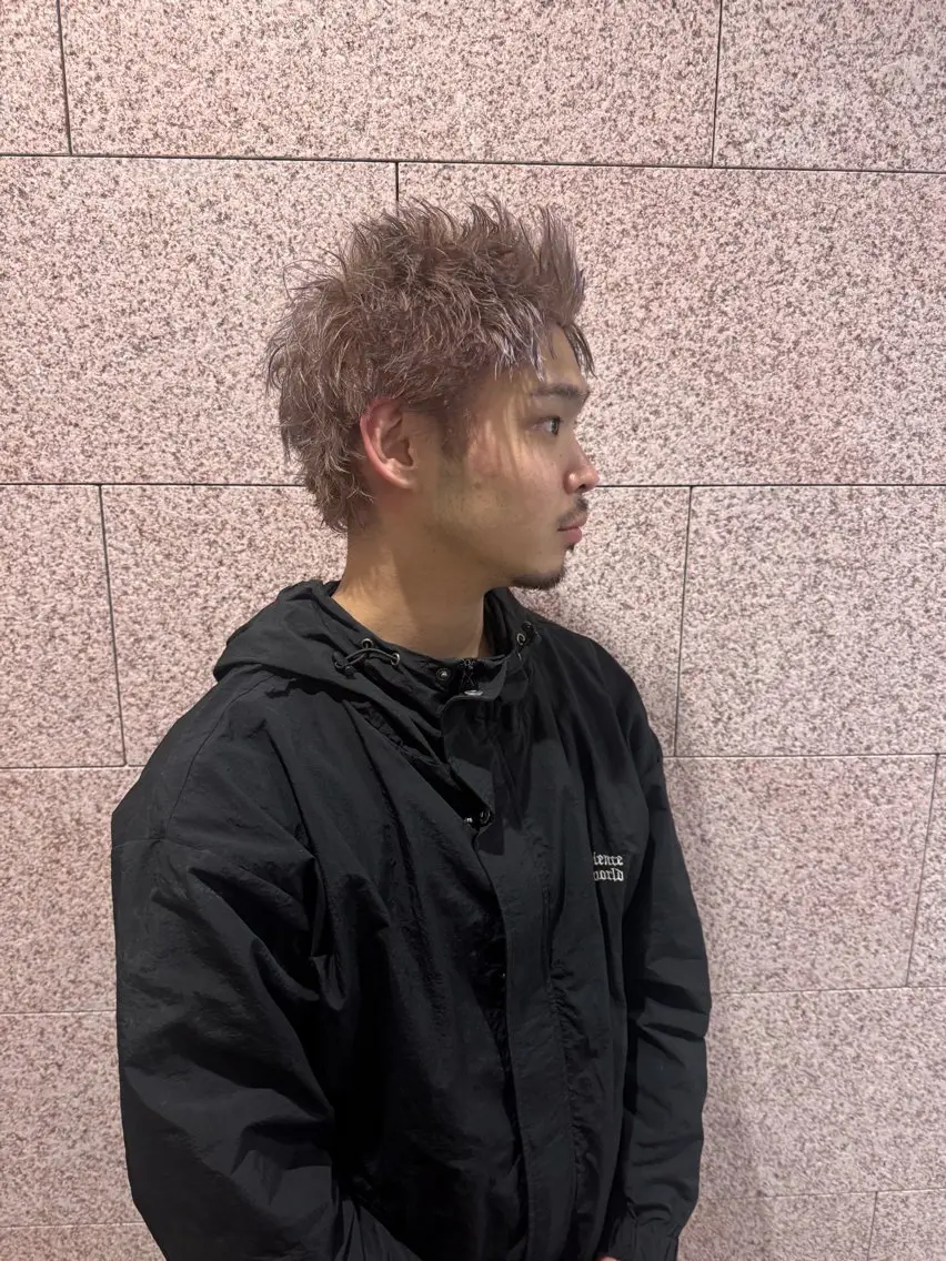 ショート カット ヘアカラー 福田 美波のヘアスタイル