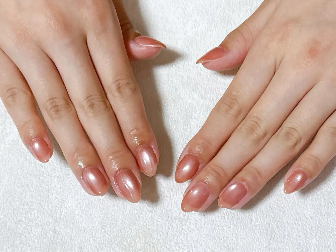 ネイル アニマル柄 オーロラネイル フットネイル フレンチネイル ジェルネイル ハンドネイル mogu nailのネイルデザイン