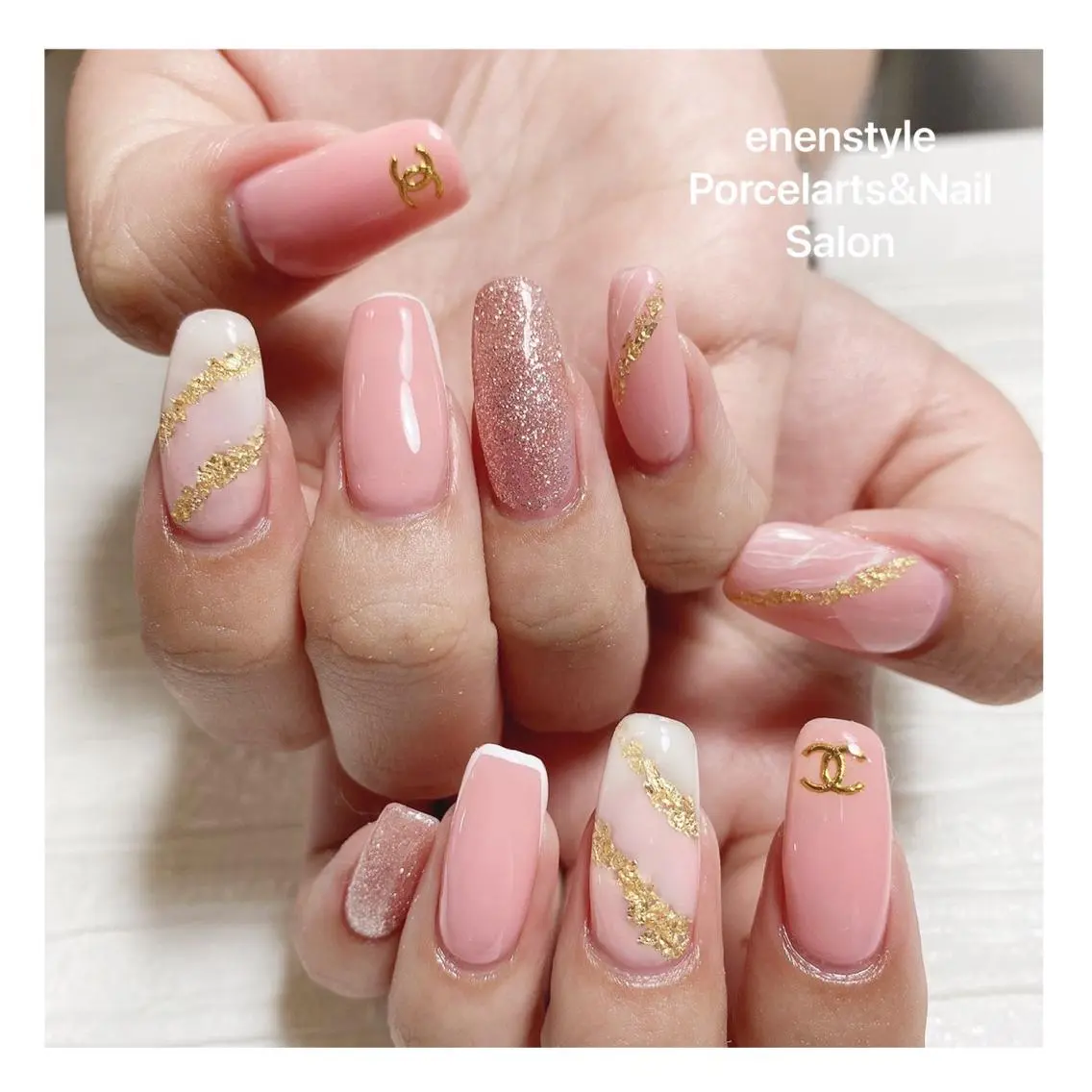 ミディアム ネイル 🐾enen style 🐾のネイルデザイン