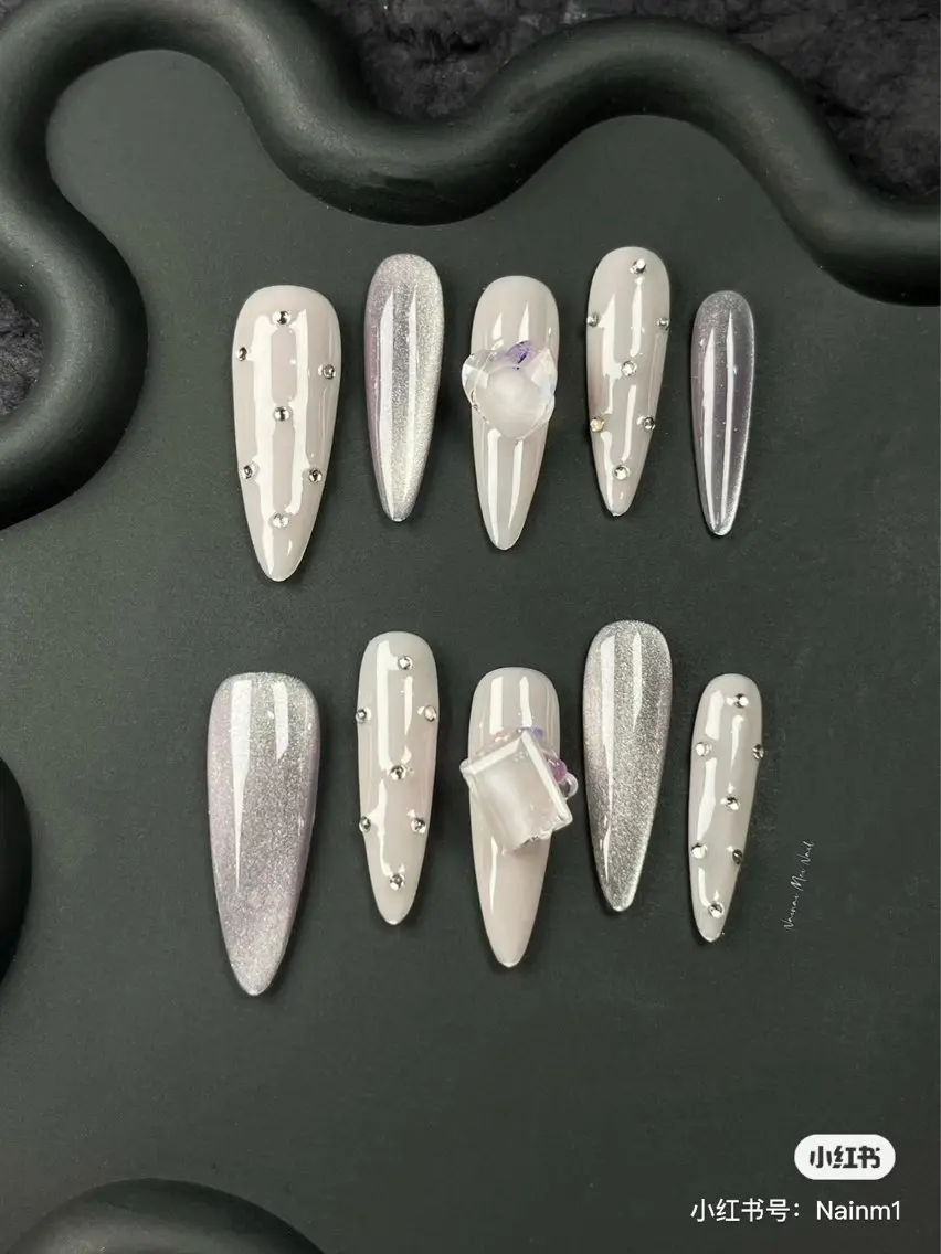 ネイル ☁️Yun nail Rin☁️のネイルデザイン