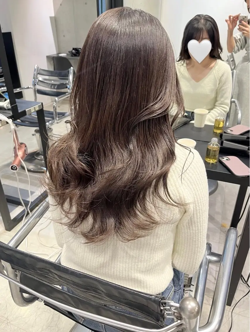 ロング カラー パーマ ヘアアレンジ カット ヘアカラー トリートメント ヘアセット 透明感/オリーブ/ グレージュ/YUKAのヘアスタイル