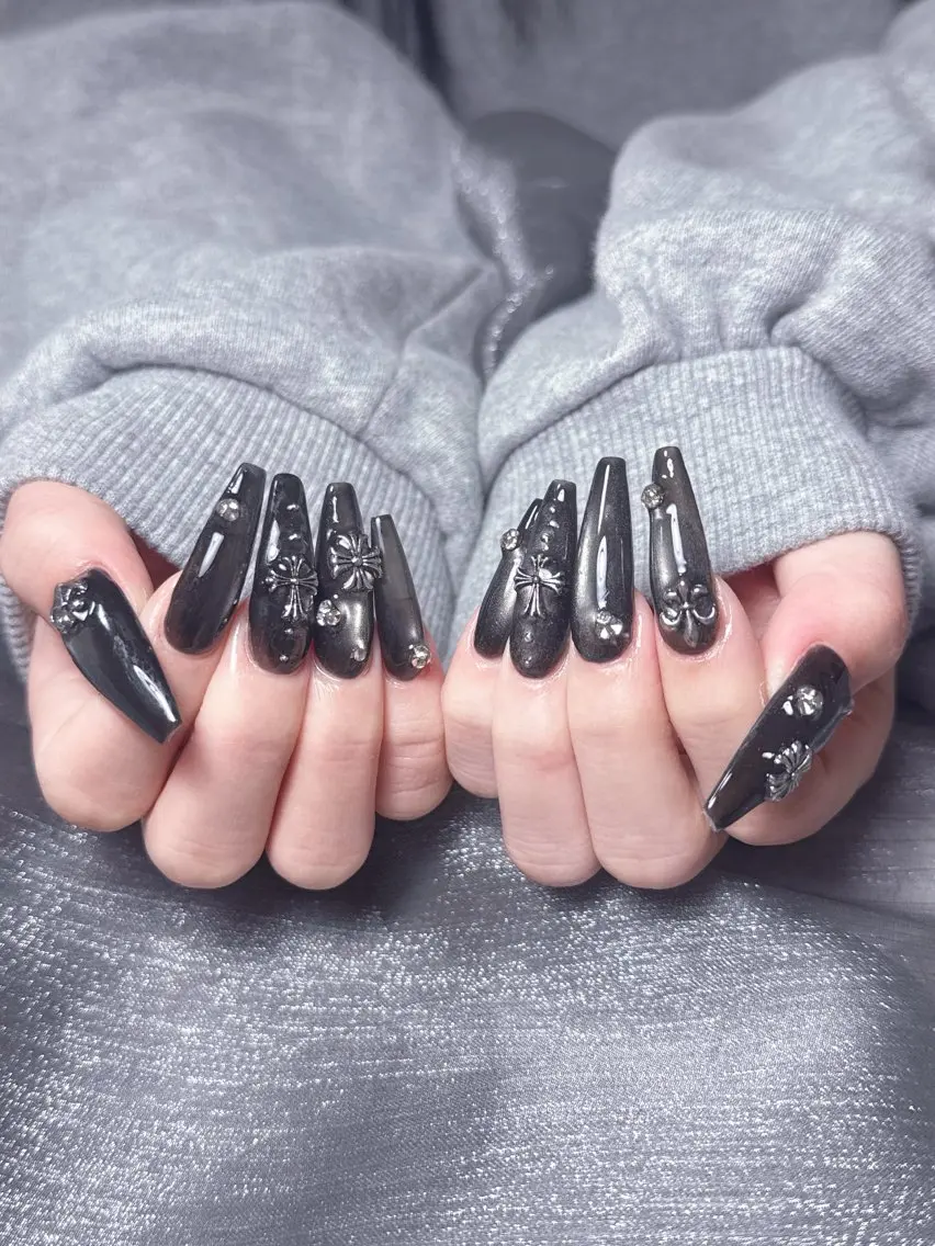 ネイル W·mai nail 関内のネイルデザイン
