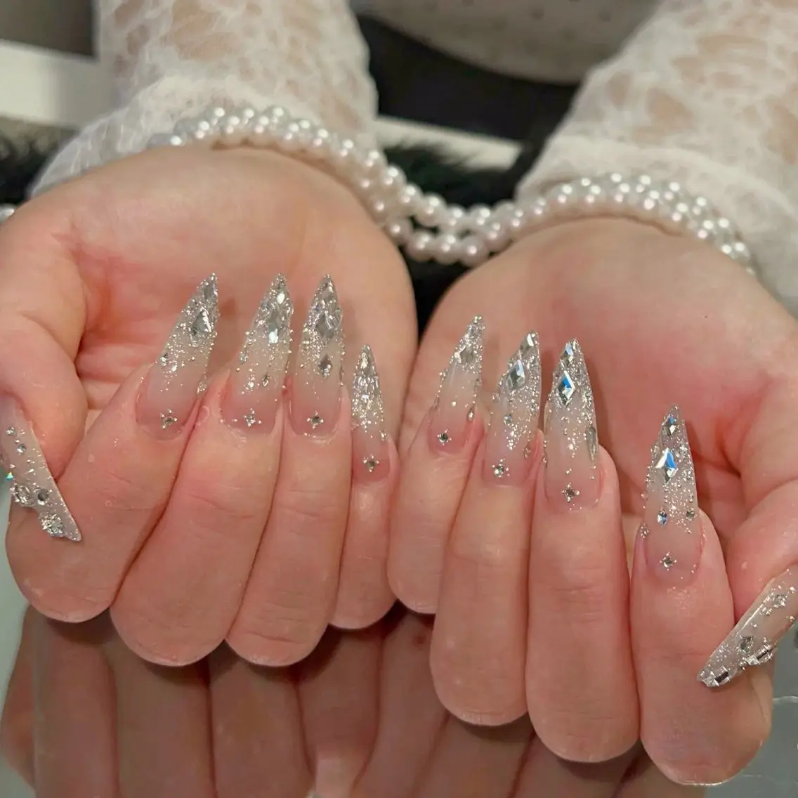 ネイル オーロラネイル 長さ出し フラッシュネイル フレンチネイル ジェルネイル ハンドネイル ハンドケア CiCi NailSalonのネイルデザイン