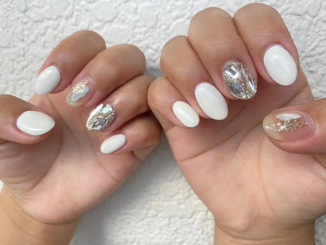 ✴︎hand or foot  4art込　他店ジェルオフ込み(他店長さ出しオフ別途)の写真