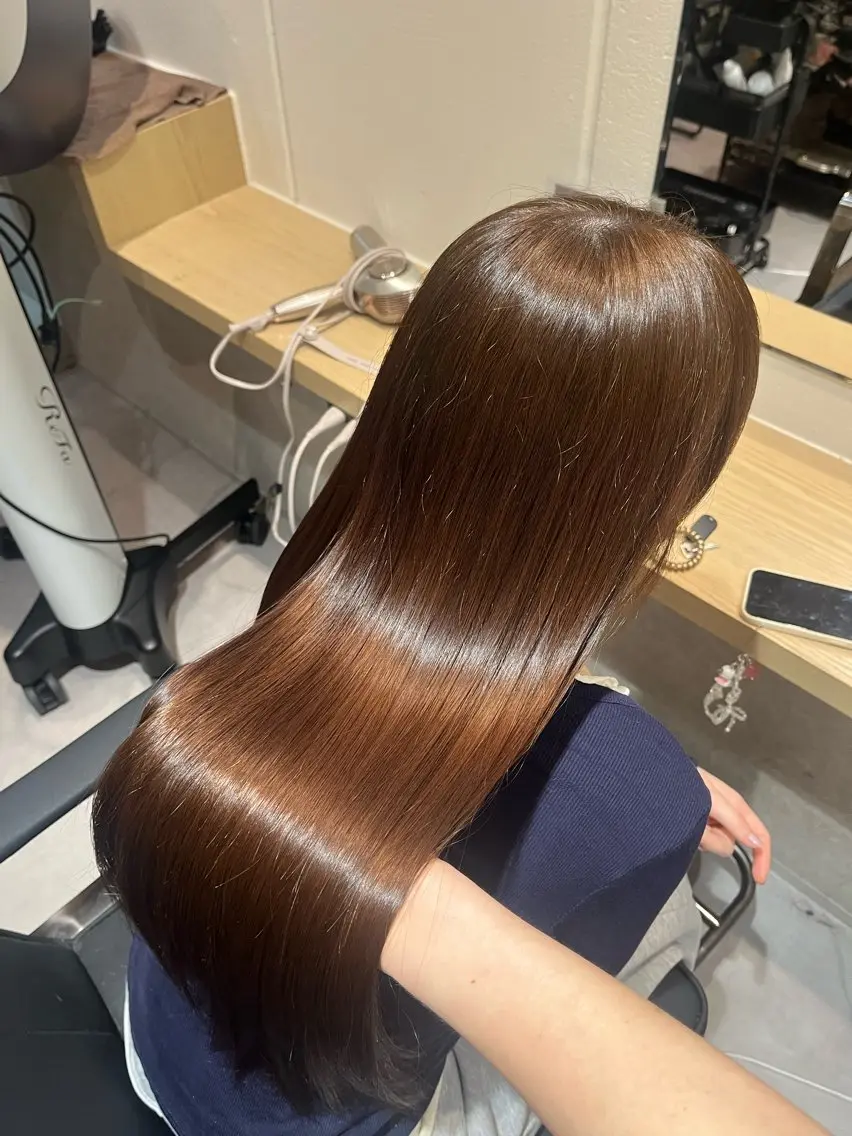 カラー ブラウンカラー 透明感カラー ヘアカラー やまもと ここのヘアスタイル
