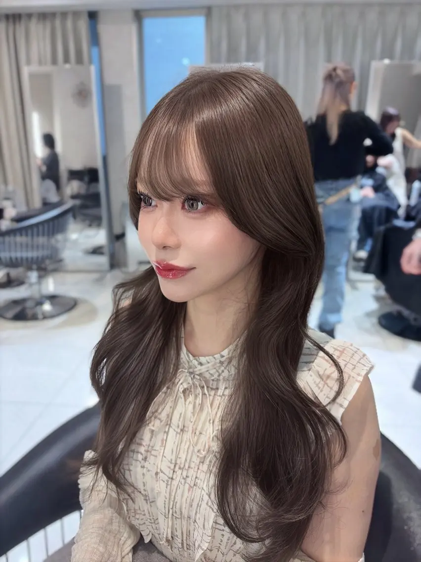ロング カラー ベージュカラー 透明感カラー ヘーゼル カット ヘアカラー トリートメント 韓国レイヤー×モテ髪 /MITSUKI🤍のヘアスタイル