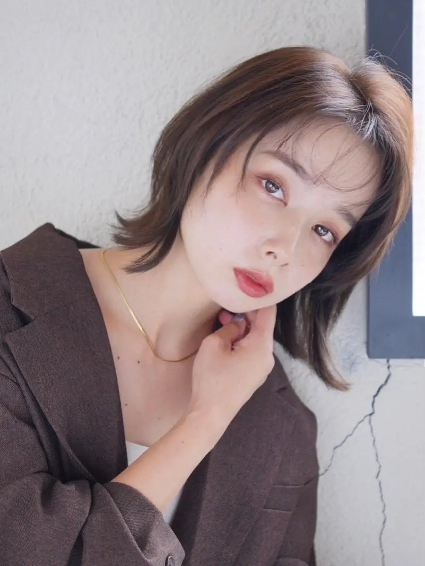 ミディアム re; みおのヘアスタイル