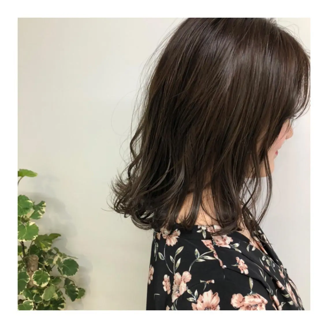 ミディアム カラー アッシュ 透明感カラー レイヤーボブ/ボブ 仲川和人のヘアスタイル