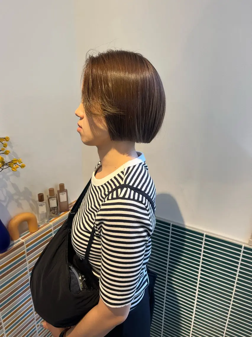 ミディアム カラー 透明感カラー カット ヘアカラー トリートメント 🩷ハイトーン透明感 レイヤー🩷ユリカのヘアスタイル
