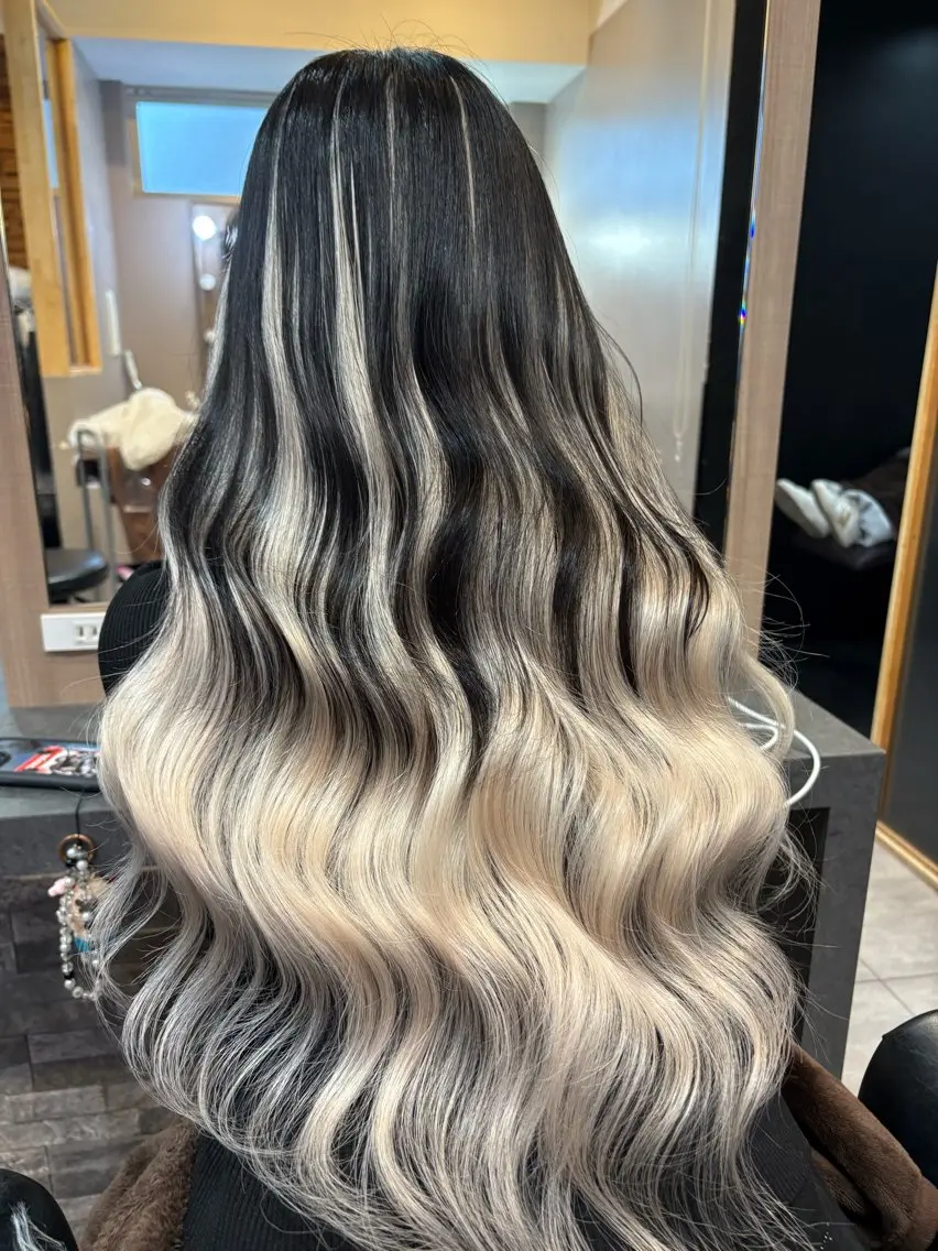 ロング ヘアカラー エクステ 横浜lapis amaneのヘアスタイル
