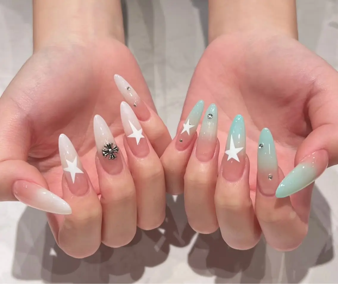 ネイル ハンドネイル H3 Nail Miniのネイルデザイン