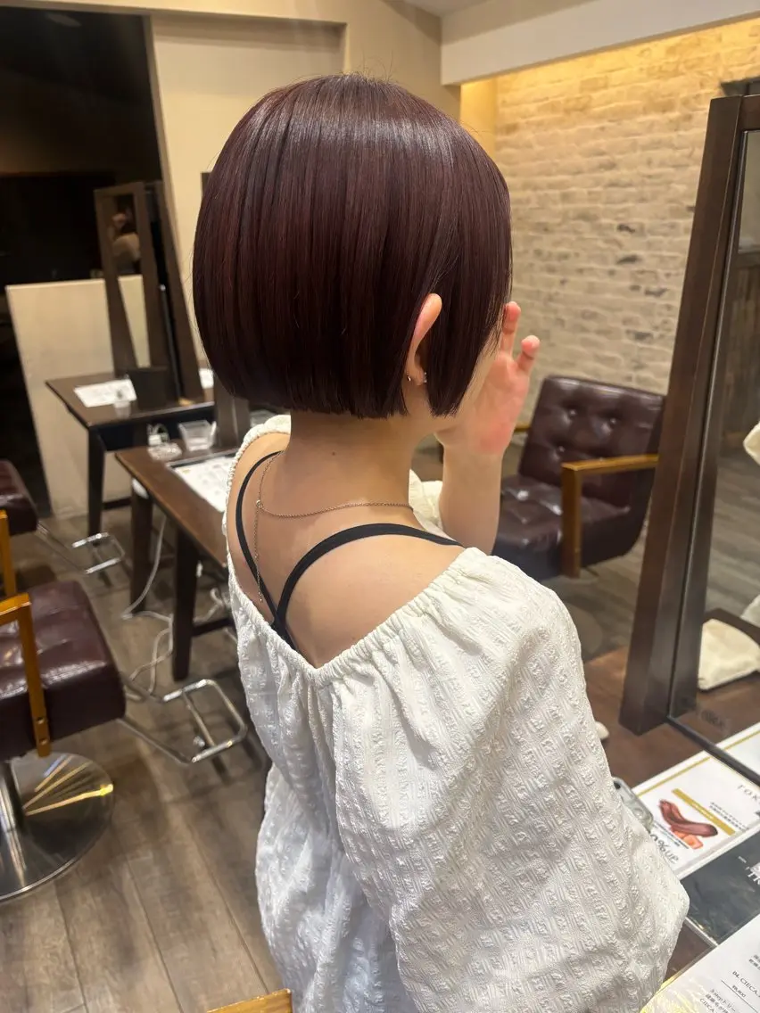 ショート カラー CIECA . COCOROのヘアスタイル
