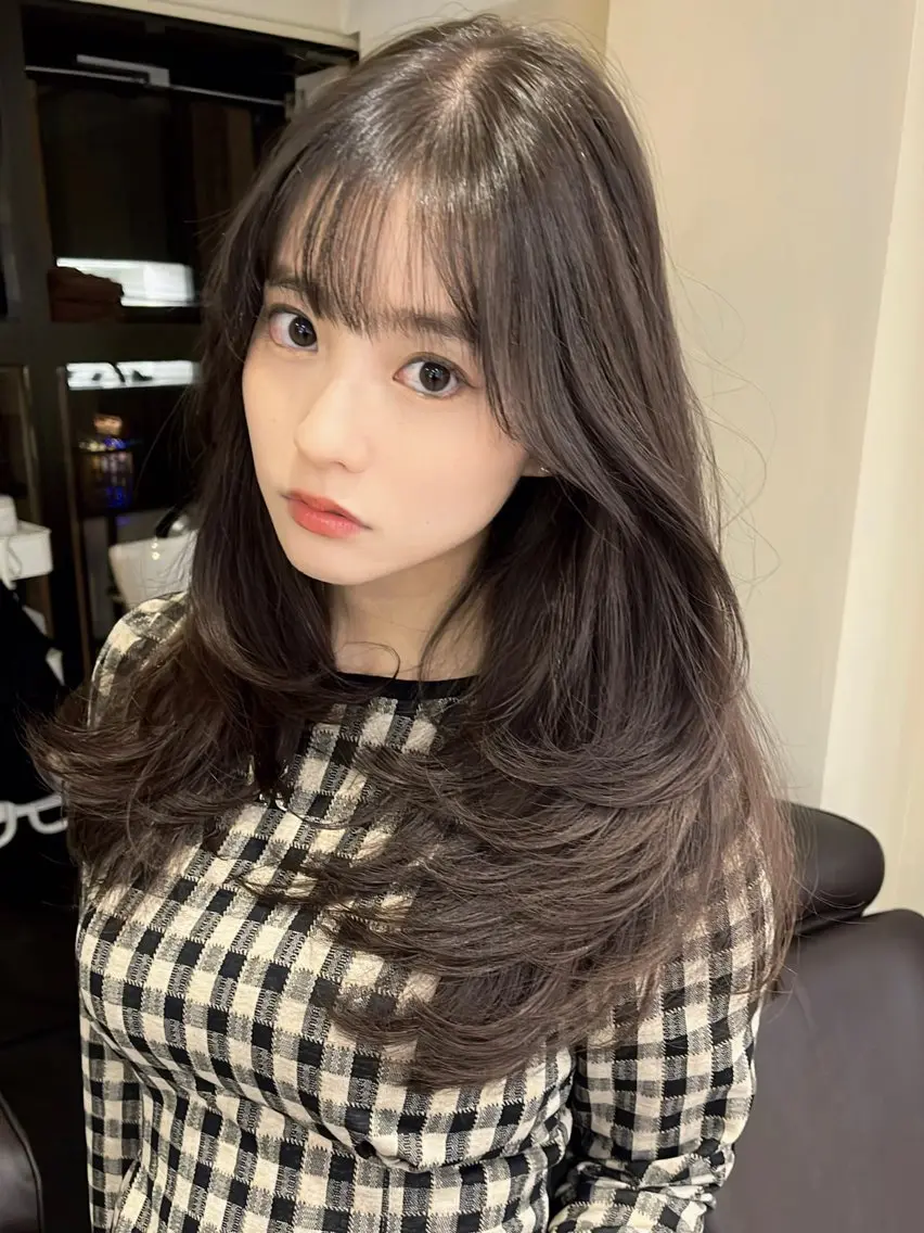 ロング レイヤーカット ブリーチなしWカラー /レイヤーカット大阪のヘアスタイル