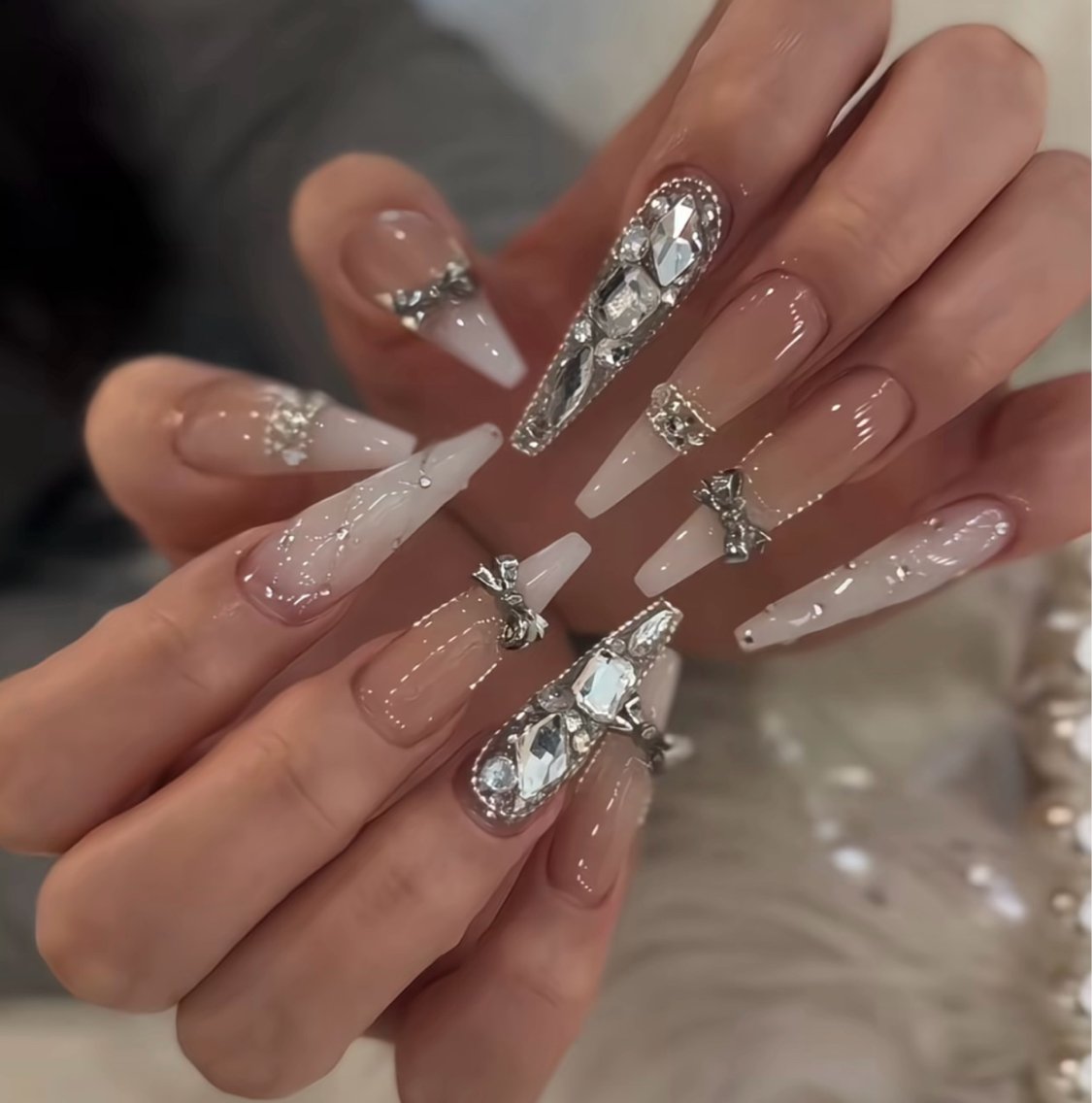 ネイル NiJi Nailsのネイルデザイン