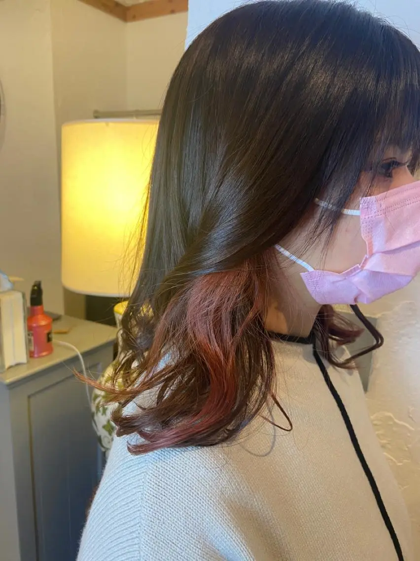 【✨耳元にさりげなく✨】カット✂️+イヤリングカラー🌟+2Stepトリートメント🌈の写真