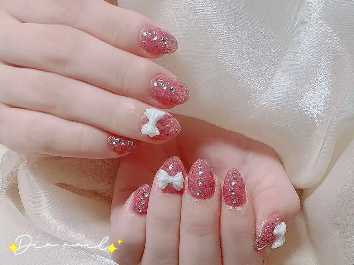 ネイル フットネイル 韓国ネイル レース マグネットネイル ニュアンスネイル ハンドネイル Dia nail サロンのネイルデザイン