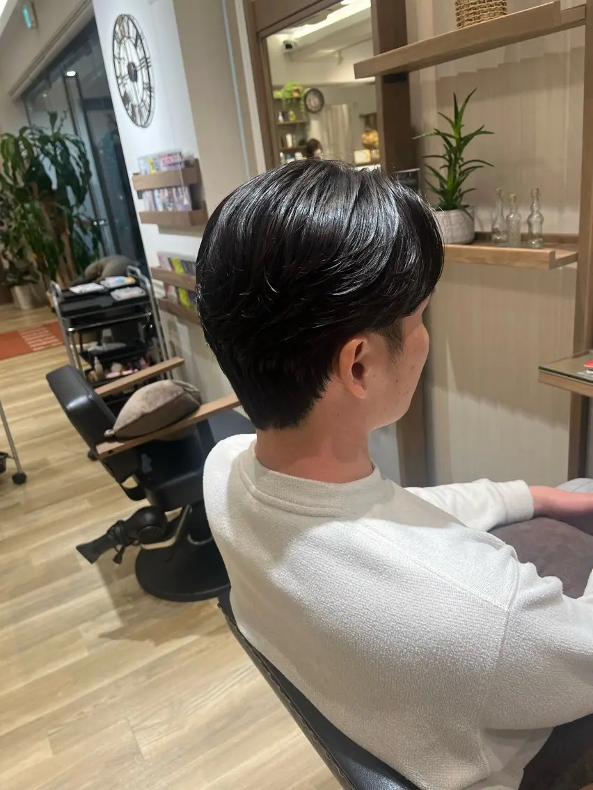 ショート カット パーマ 樋口 莉奈のヘアスタイル