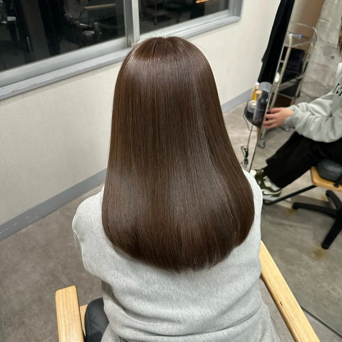 セミロング カラー 💈原宿指名No.1 センターパート💈のヘアスタイル