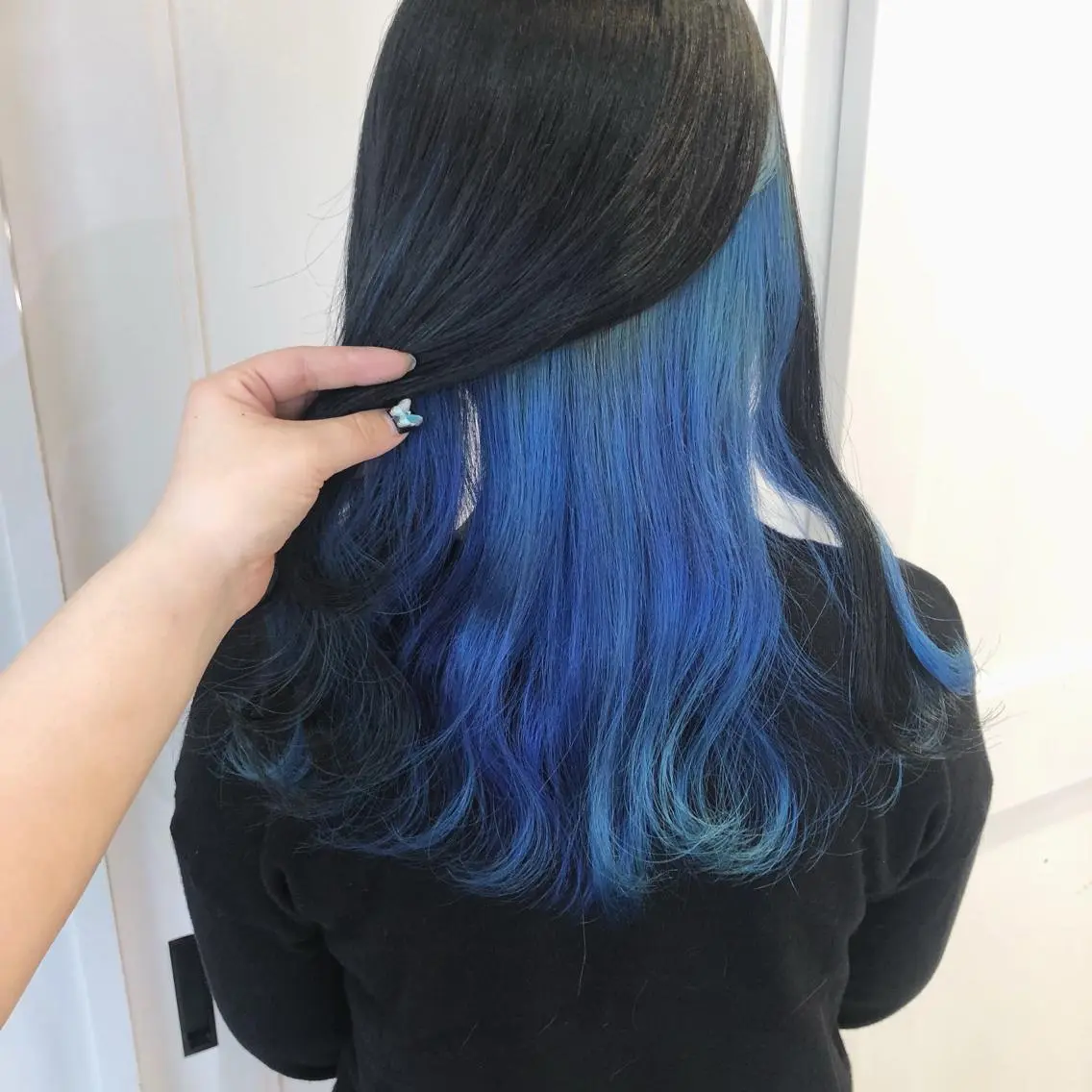 ロング ヘアカラー 中島 沙也加のヘアスタイル