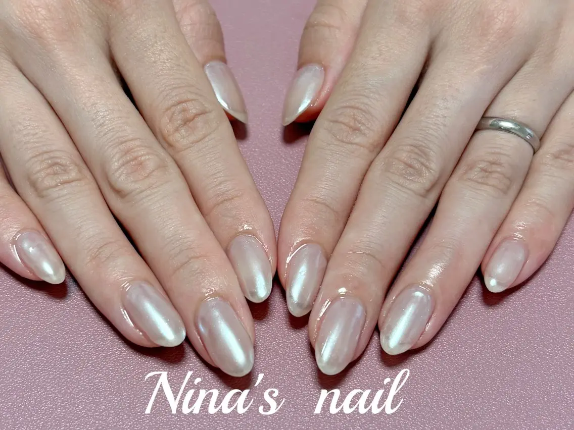 ネイル ミラーネイル シンプルネイル ハンドネイル Nina's nailのネイルデザイン