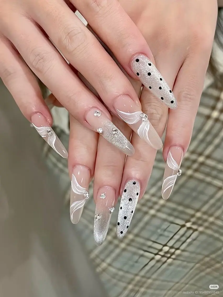 ネイル ハンドネイル Lana Nailのネイルデザイン