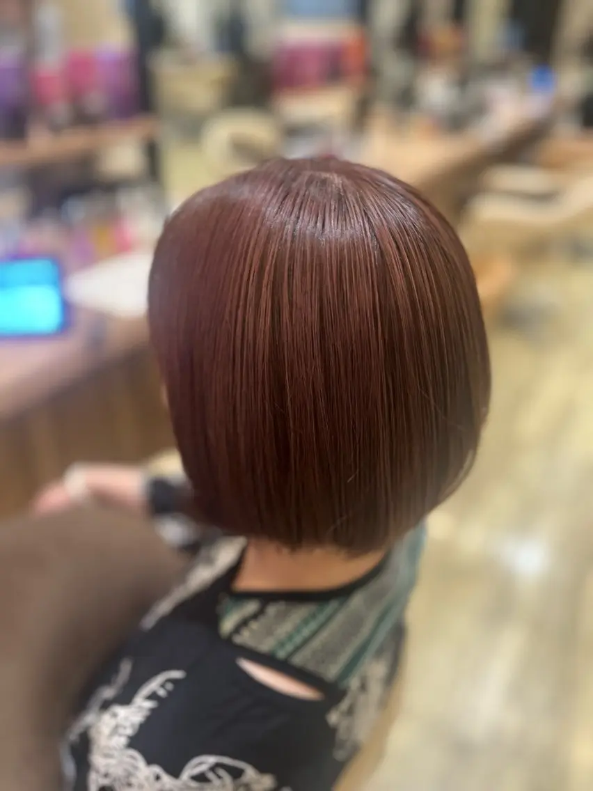 お手入れ簡単カット+艶カラー✨の写真