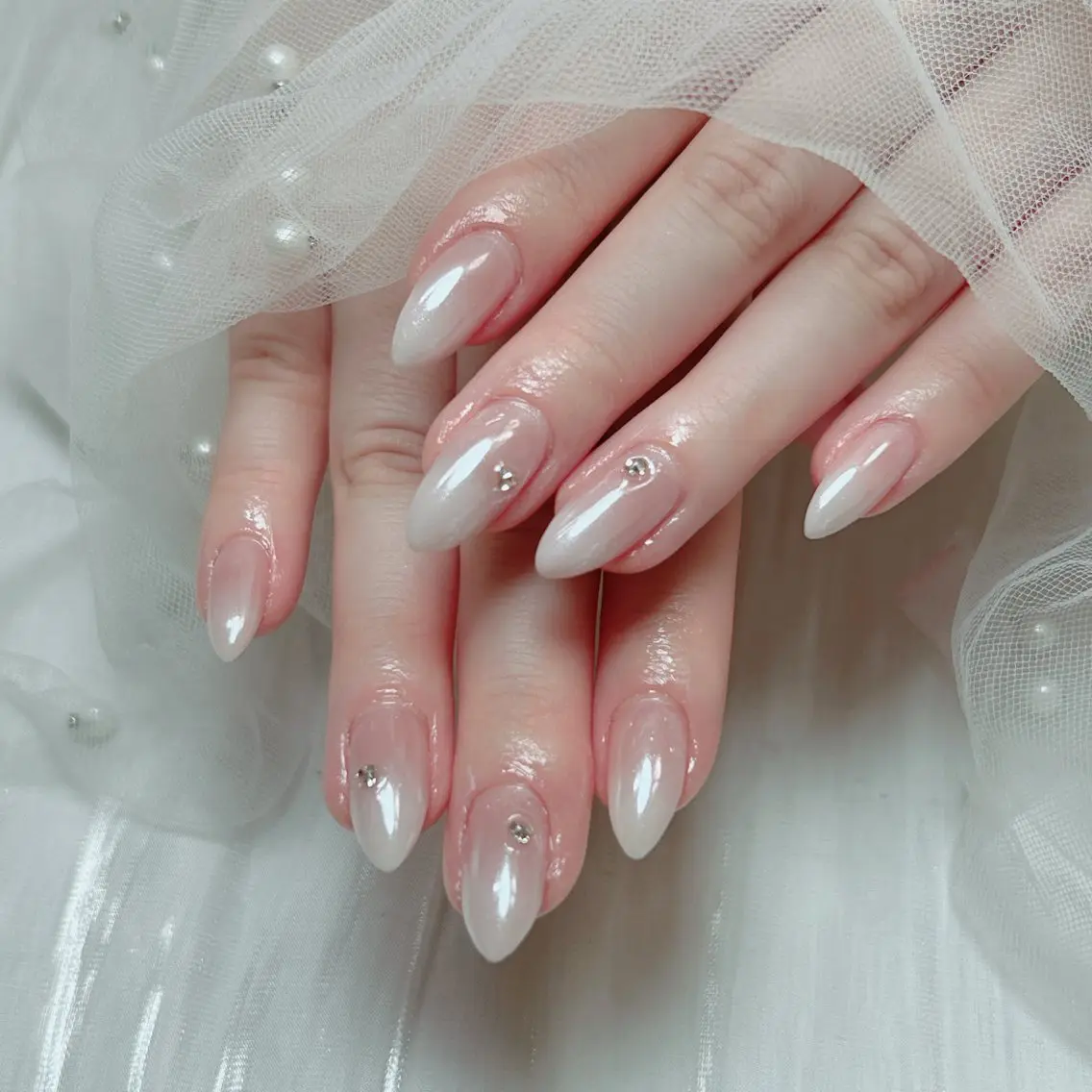 ネイル ジェルネイル 韓国ネイル ニュアンスネイル シンプルネイル ワンホンネイル ハンドネイル Cute Tips nailのネイルデザイン