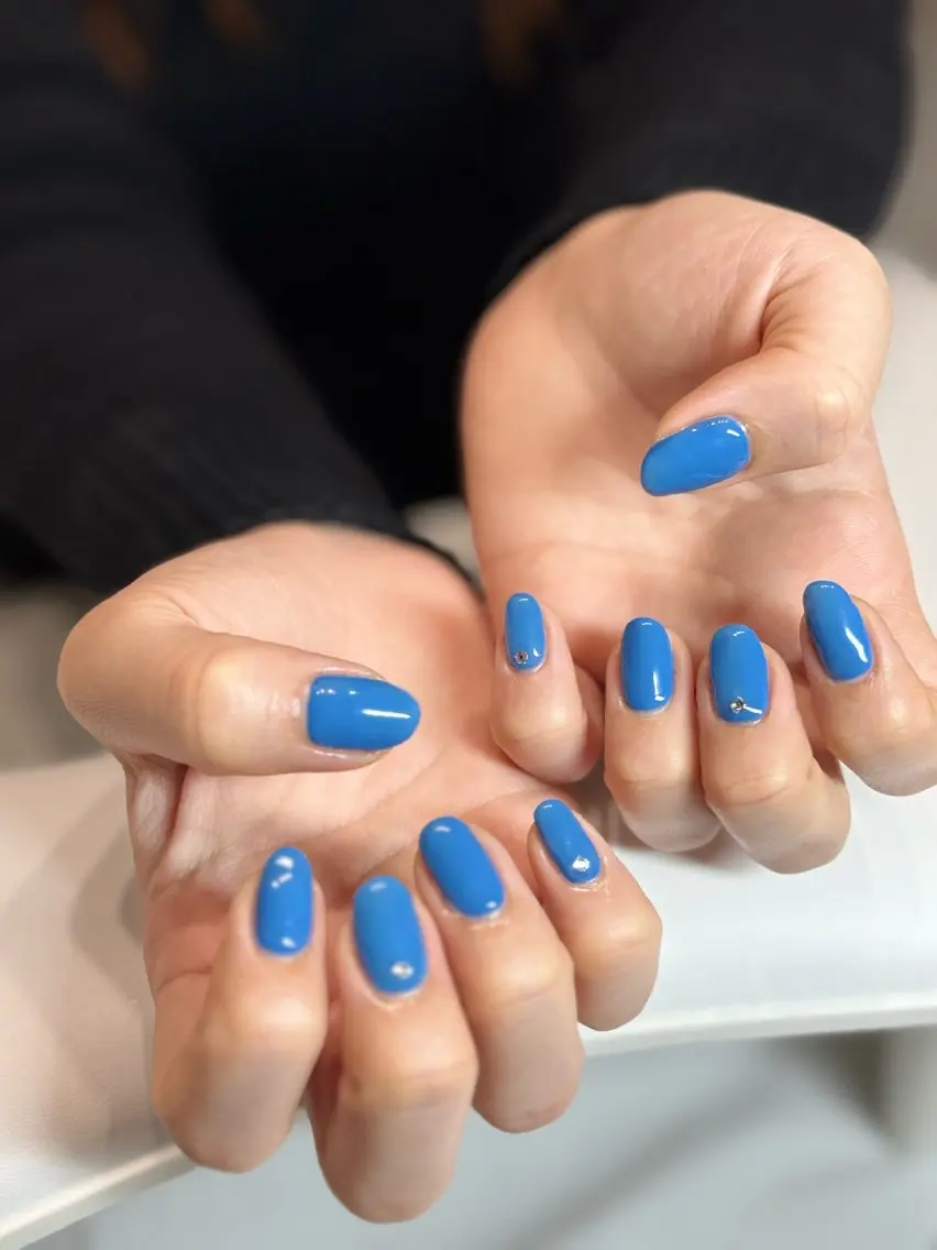 ネイル ハンドネイル TIMELESS 🤍Nagisaのネイルデザイン
