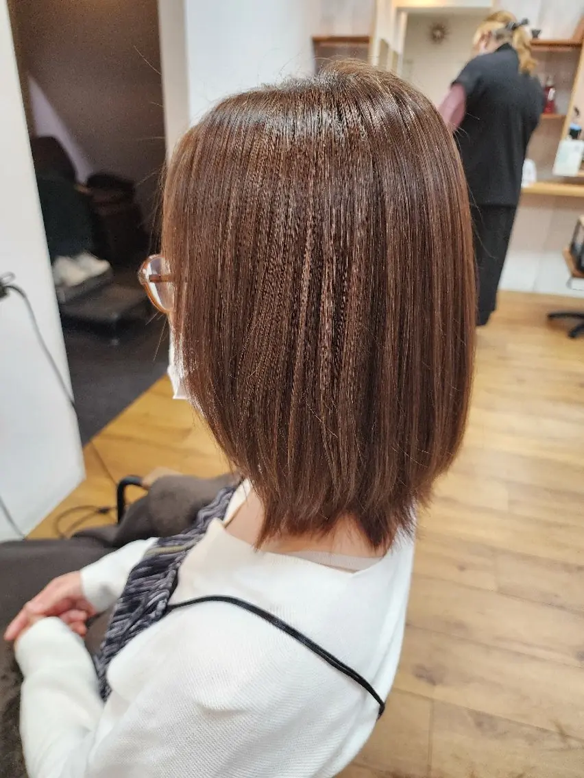 ミディアム パーマ 縮毛矯正 近森 美帆[モーラ高石店]のヘアスタイル