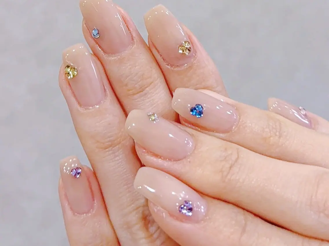 メンズ ネイル アートネイル フレンチネイル ジェルネイル キラキラネイル パラジェル ハンドネイル Bloom スカルプ専門店のネイルデザイン